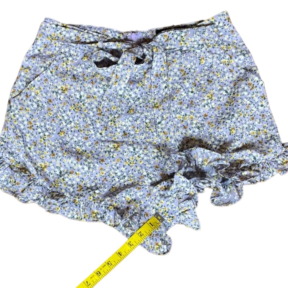 NWT Lulus “Sweetie Season” Floral Print Ruffled Shorts (K) - Picture 7 of 12